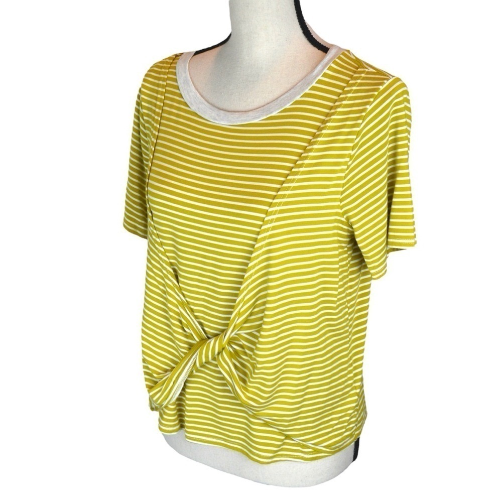 Hem‎ & Thread Short Sleeve Round Neck Striped Twist Double Layer Top, Medium